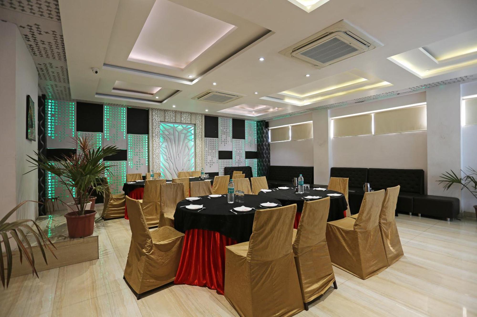 โอโย 8561 โฮเต็ล ซัน พาร์ค Hotel โบปาล ภายนอก รูปภาพ